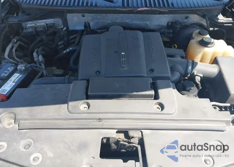 2008 Lincoln Navigator L из США, поврежденный, VIN 5LMFL28568LJ18490